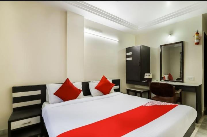 Hotel Asopalav Ambaji Экстерьер фото