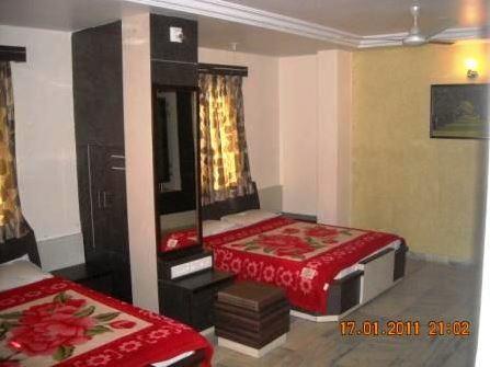 Hotel Asopalav Ambaji Экстерьер фото